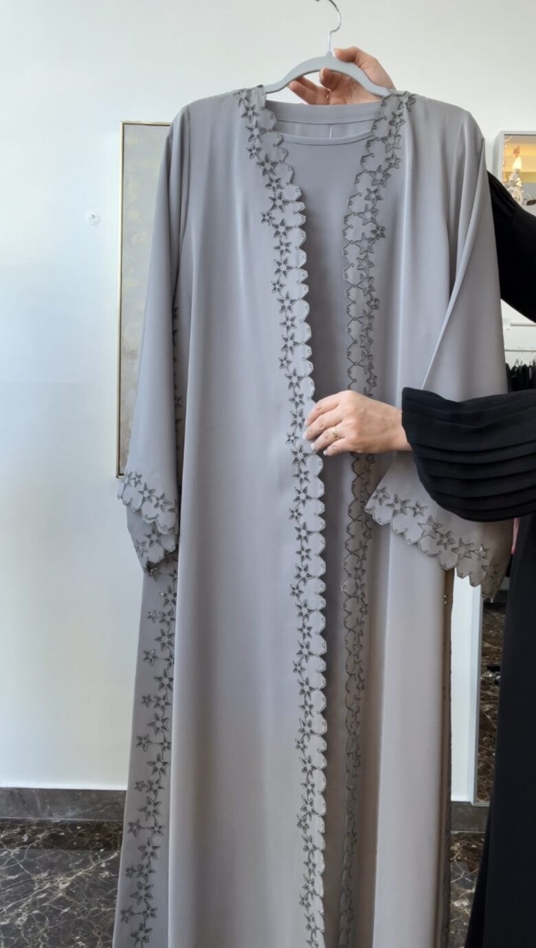 عباية جاهزة 7026