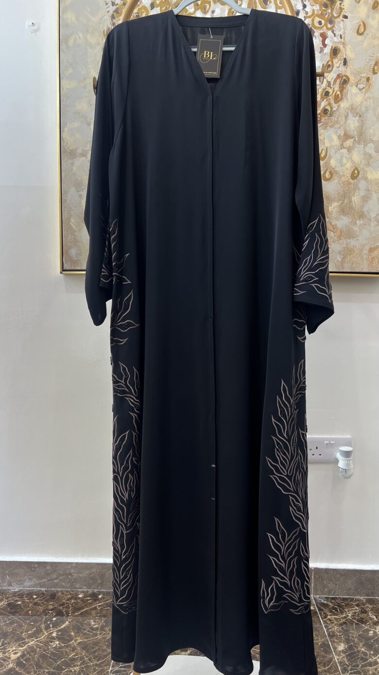 عباية جاهزة 7055